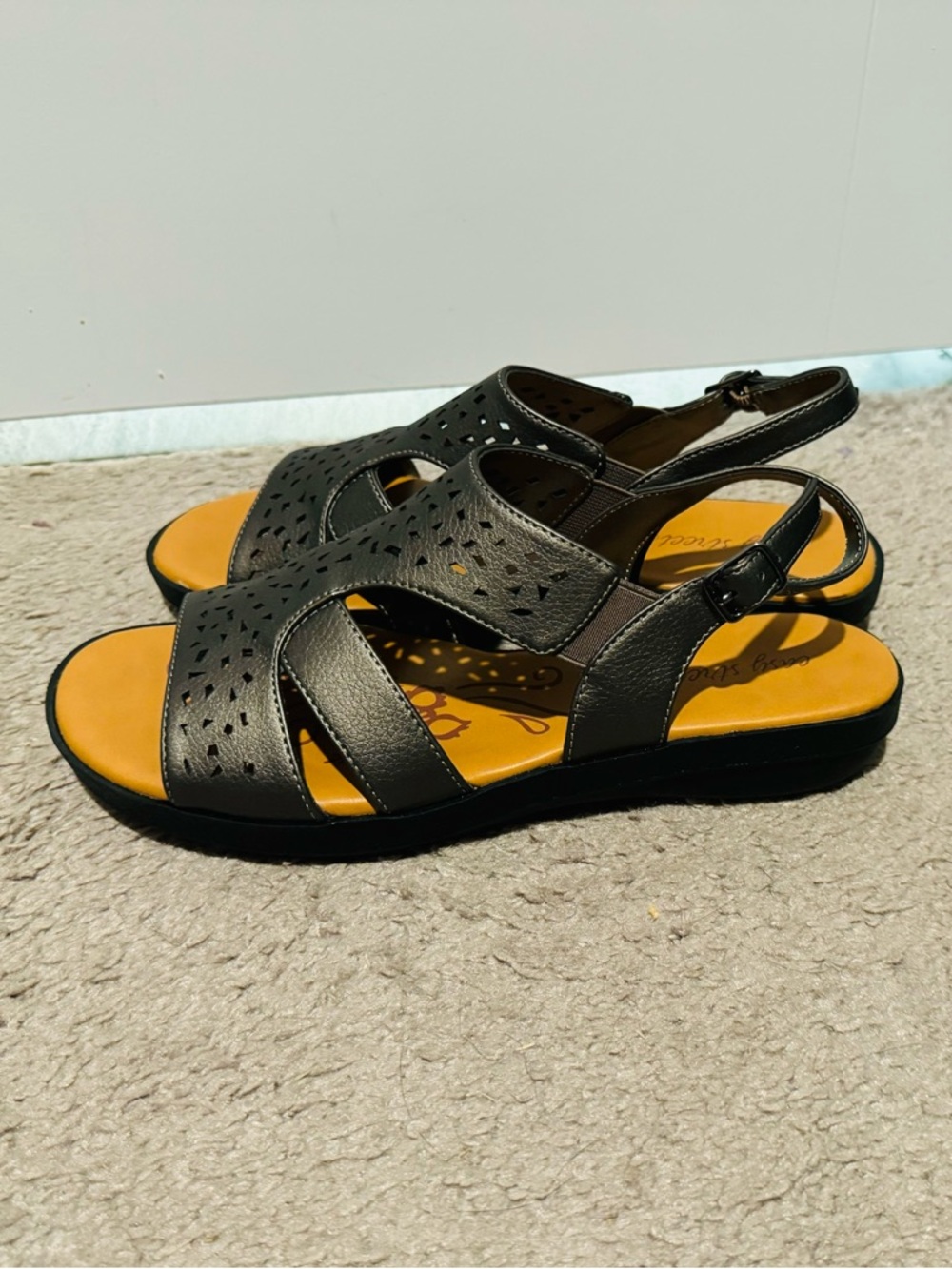 Great Easy Street size 6.5 pewter Bolt ankle buckle open toe sandals shoes new